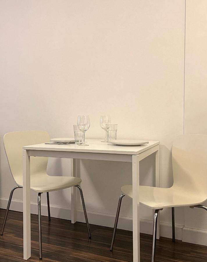 Close To All! 2-room In A 1-family Townhouse Apartamento Nueva York